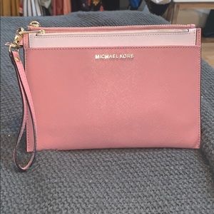 Michael Kors wristlet/wallet